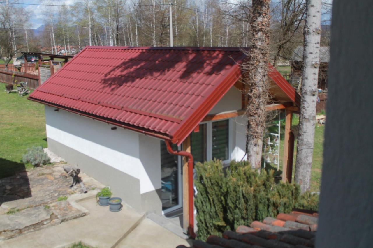 Holiday Home Tunnel Ravne 비소코 외부 사진